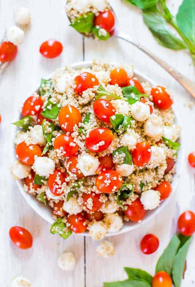 tomato with mozzarella and basil quinoa salad